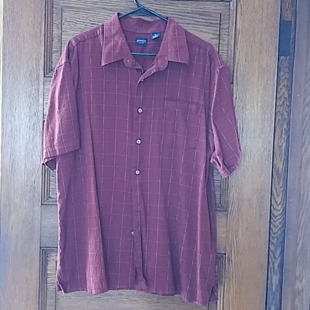 Men's short sleeve button up